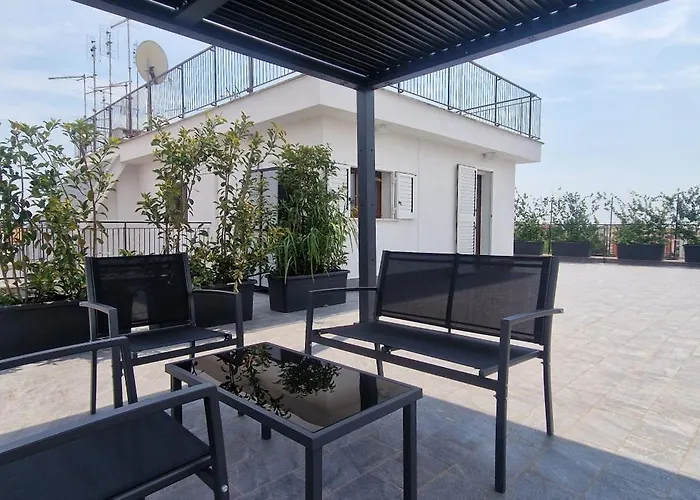 Nox Romana - Polyclinic Gemelli - Penthouse With Large Panoramic View Terrace דירה *